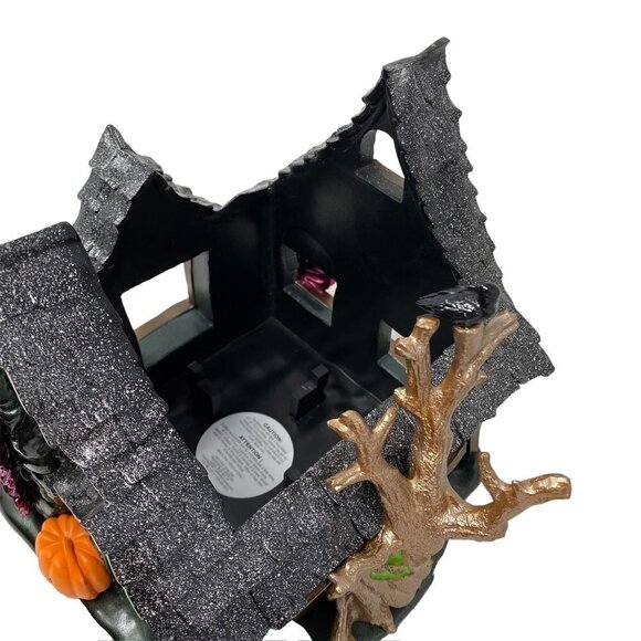 Bath & Body Works 2022 Halloween Haunted House Cottage Luminary 3 Wick Candle - Picture 9 of 9
